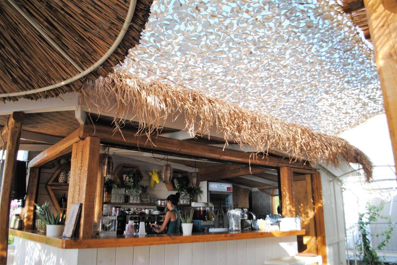 Puerto Seaside Rooms Akhladherí 外观 照片