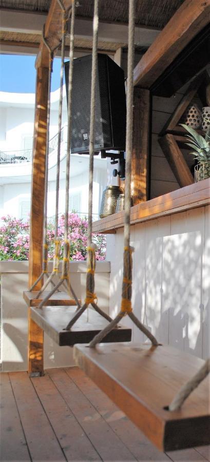 Puerto Seaside Rooms Akhladherí 外观 照片
