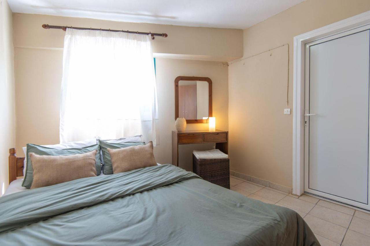 Puerto Seaside Rooms Akhladherí 外观 照片