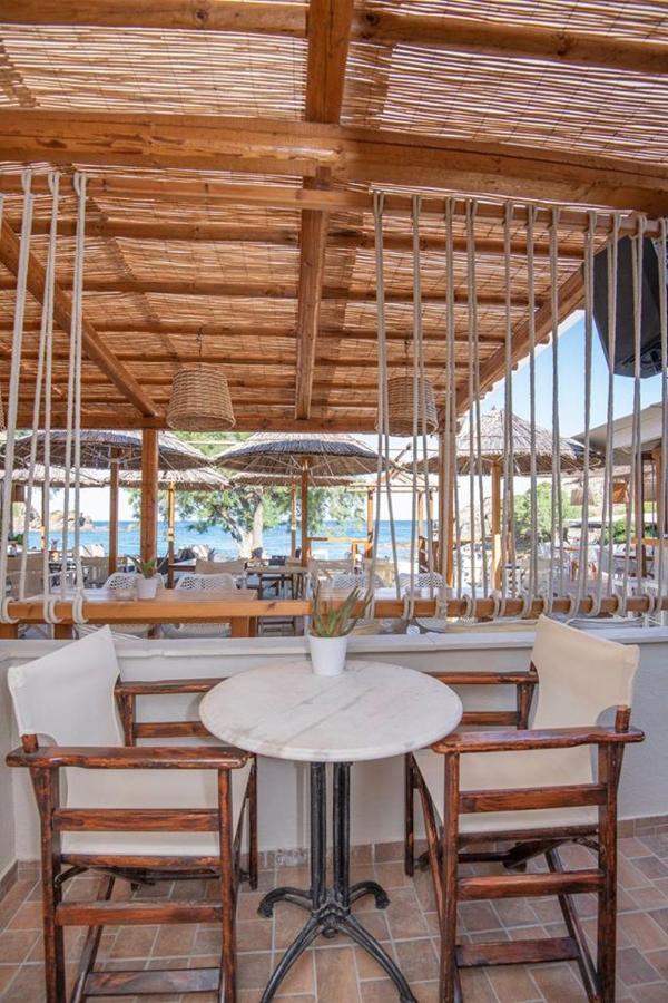 Puerto Seaside Rooms Akhladherí 外观 照片