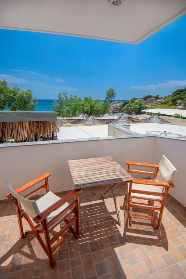 Puerto Seaside Rooms Akhladherí 外观 照片